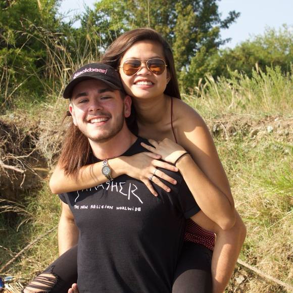 Meet your Posher, Alex - Picture 1 of 1